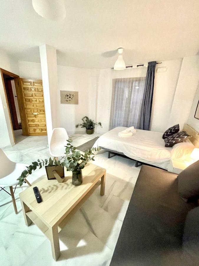 Bj. A Apartamentos Arguinan コルドバ エクステリア 写真